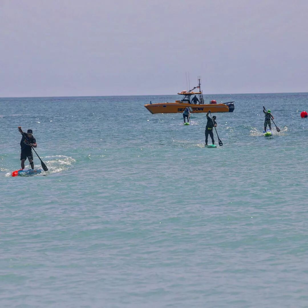 Spectators📢
Thanks for joining us on the beach and online.
We will see you again at 9:00am for the Technical course.
 📷@urbanoceansup 
#CarolinaCup #WrightsvilleBeach #SUPRacing #StandUpPaddle #